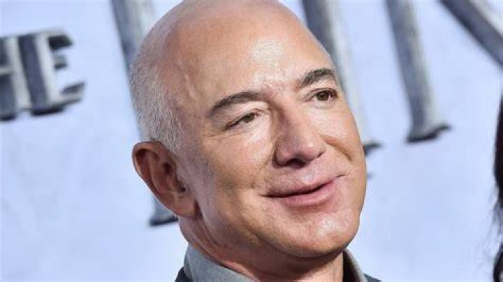Jeff Bezos' Political Allegiance Revealed