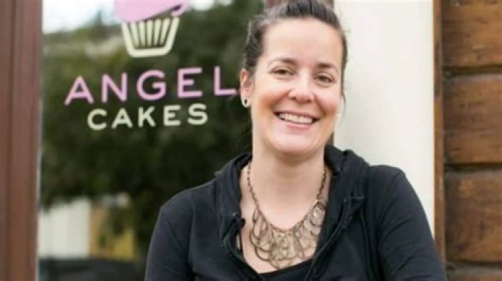 Jen Angel GoFundMe raises more than $59,000 as Angel Cakes owner fights for her life following Oakla