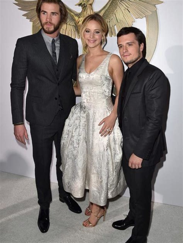 Jennifer Lawrence And Josh Hutcherson
