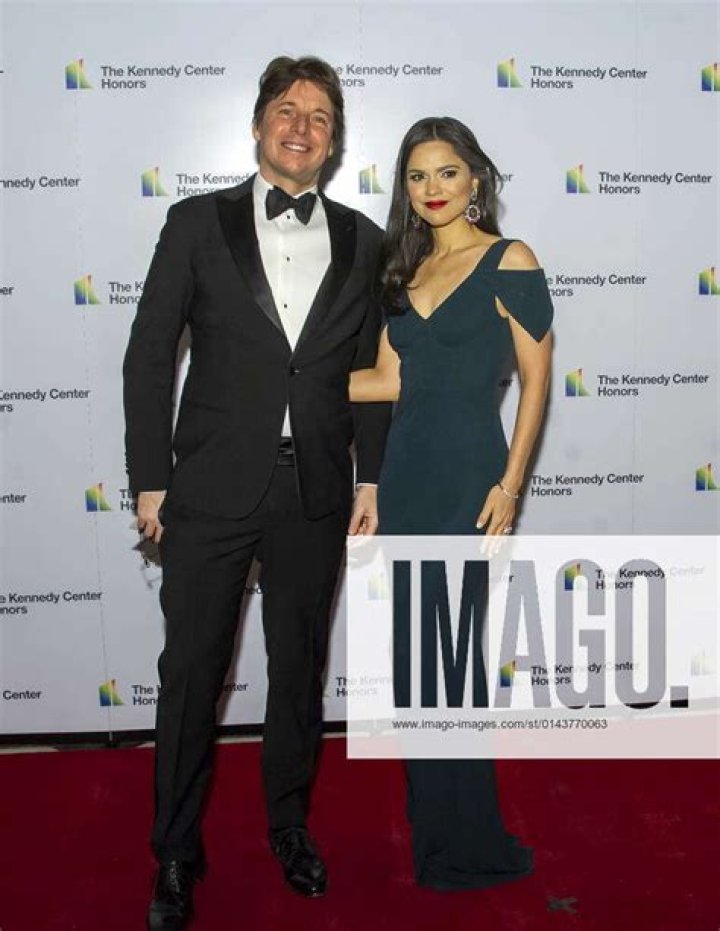 Joshua Bell's Wife's Age Revealed