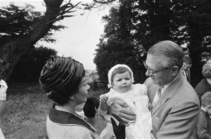 Julie Kate Olivier: Who is Joan Plowright's daughter?