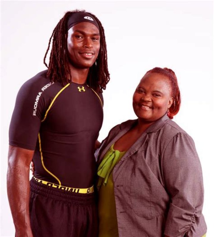 Julio Jones parents: Meet his mother, Queen Marvin