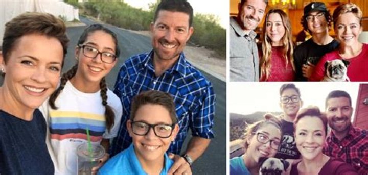 Kari Lake Parents, Husband, Children, Net Worth and More |