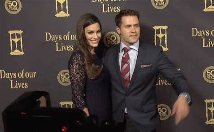 Kyle Brandt's Wife, Age, Net Worth, Maiden Name