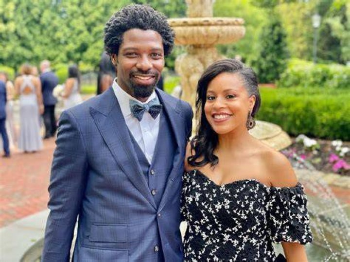 Laura Howard Husband: Who is Nwora Eze?