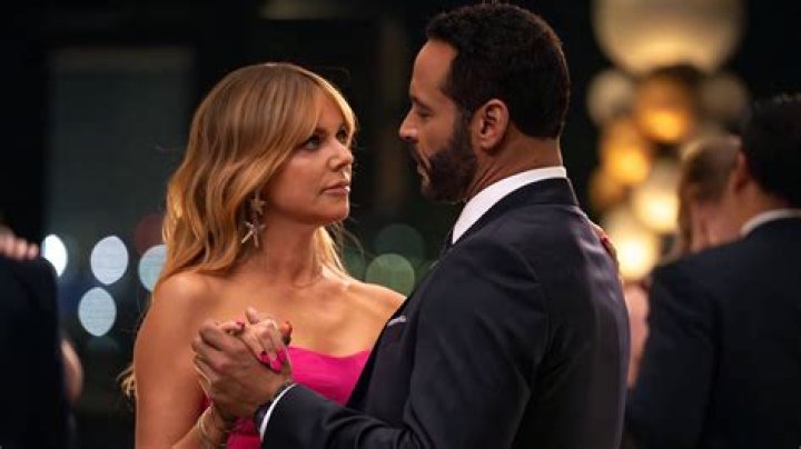 Lauren Compton's Love Life In 2023