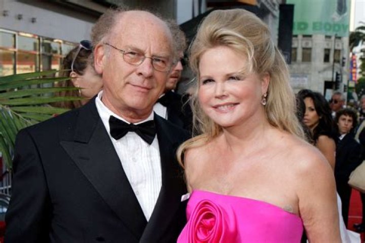 Linda Marie Grossman: Meet Art Garfunkel First Wife
