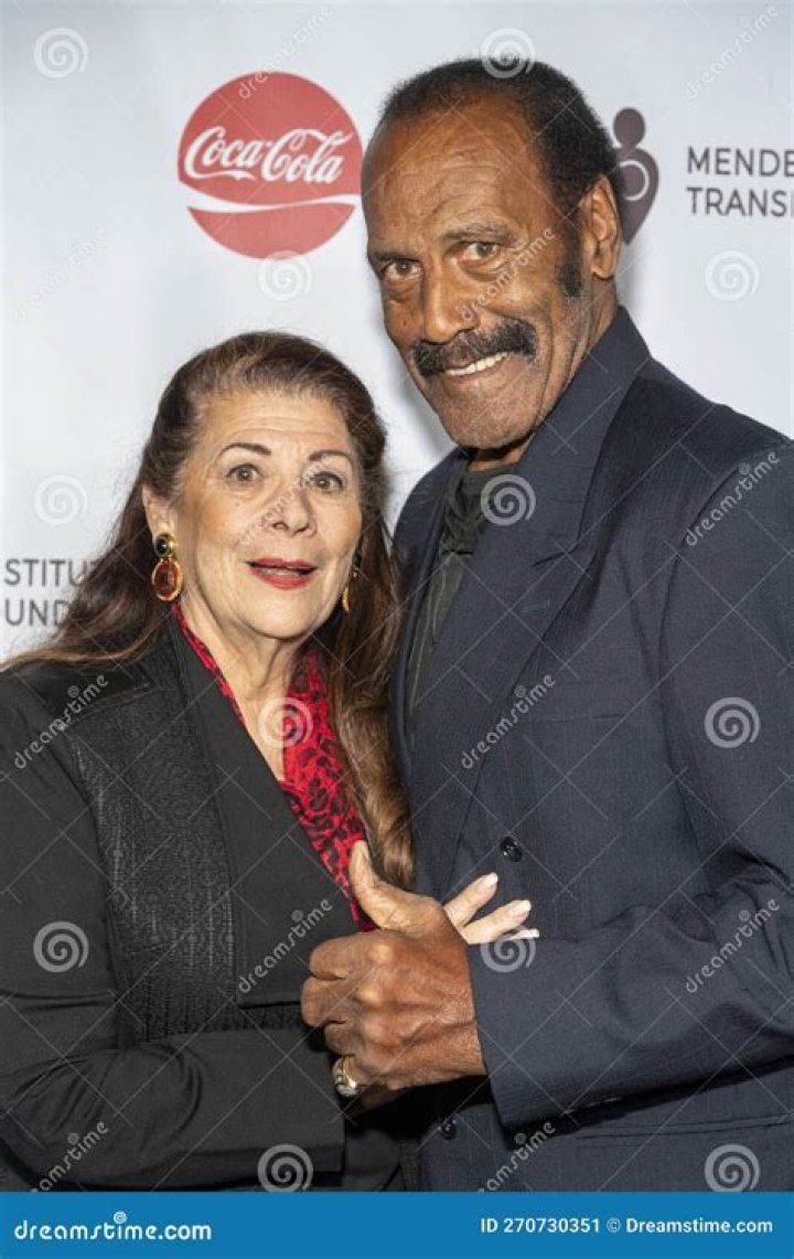 Linda Williamson: Who is Fred Williamson's wife?