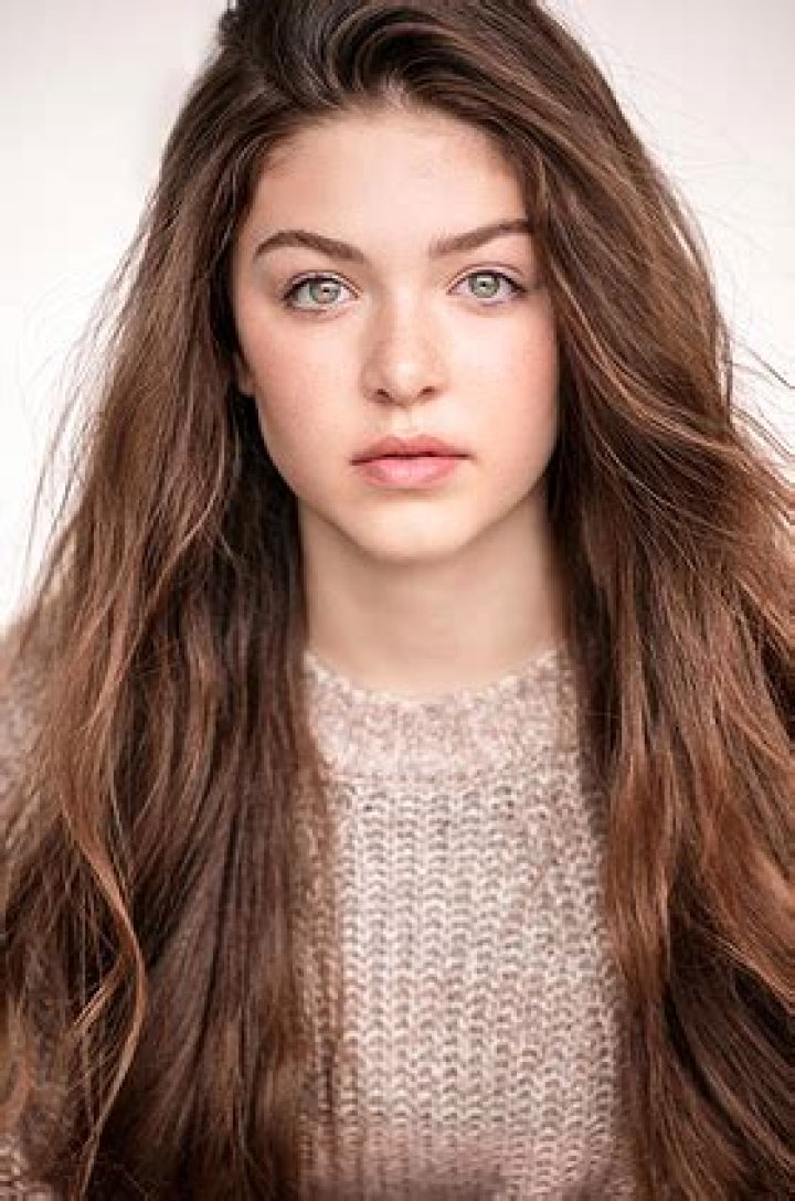 Maesa Nicholson Age & Height – How Old & Tall? 5 Fast Facts