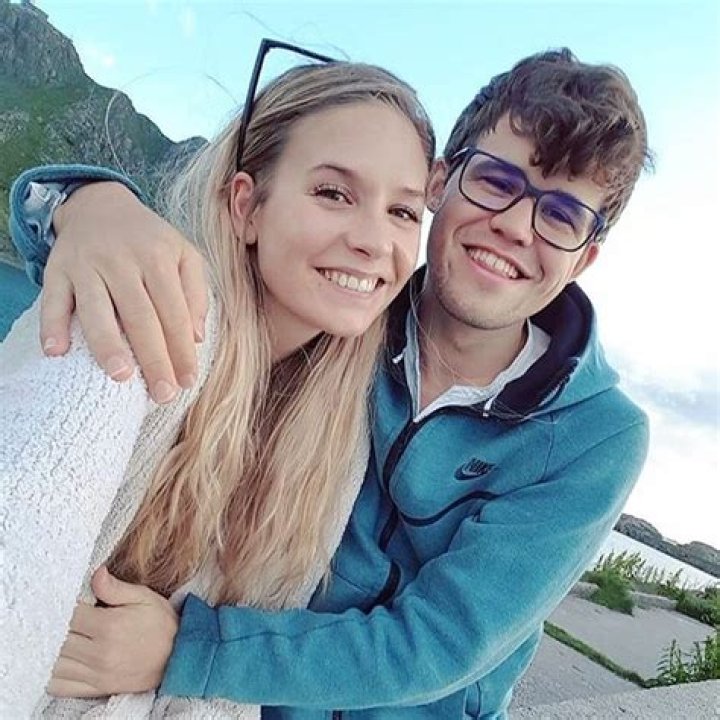 Magnus Carlsens Girlfriend Elisabet Lorentzen Djnne, A Student Of University Of Oslo ·