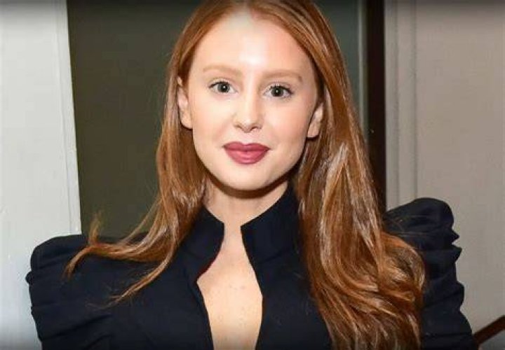 Margo Oshry Net Worth, Age, Height, Bio, Birthday, Wiki!