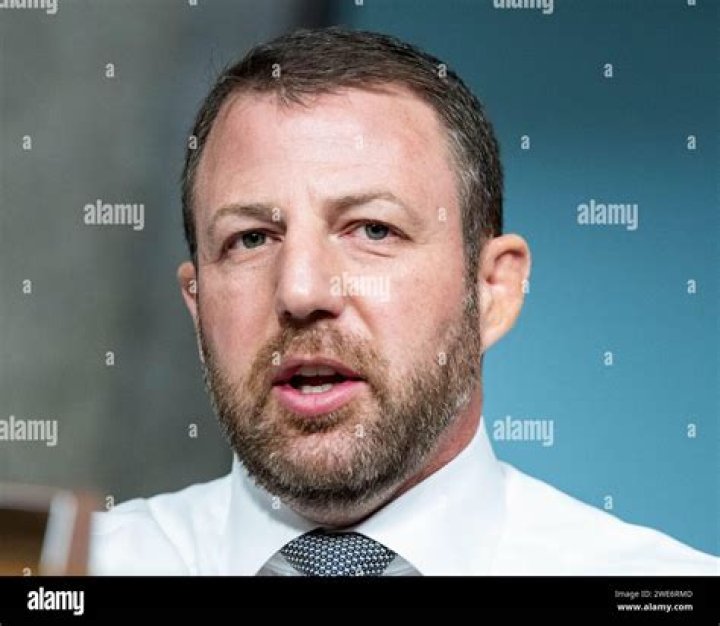 Markwayne Mullin's Height And Its Implications