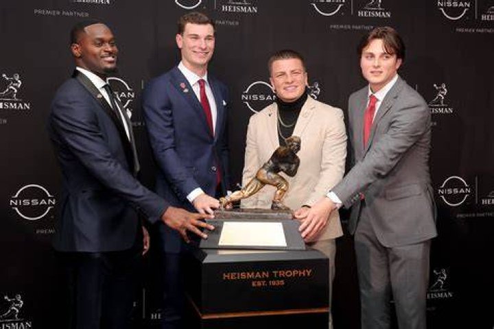Matt Leinarts Wife Was Unaware Of the Heisman Trophy