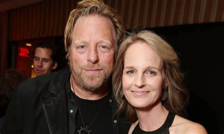Matthew Carnahan Biography, Age, Height, Wife, Net Worth, Family
