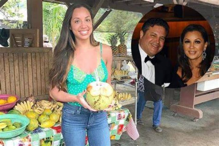 Meet Melanie Hervey Photos Of Vanessa Williams