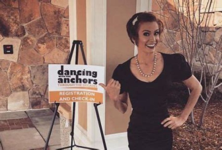 Meet Sam Boik-FOX 31 traffic anchor who is a former model and the Denver Broncos cheerleader.