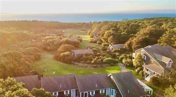 Menemsha Inn & Cottages Hotel Review, Martha's Vineyard, United States