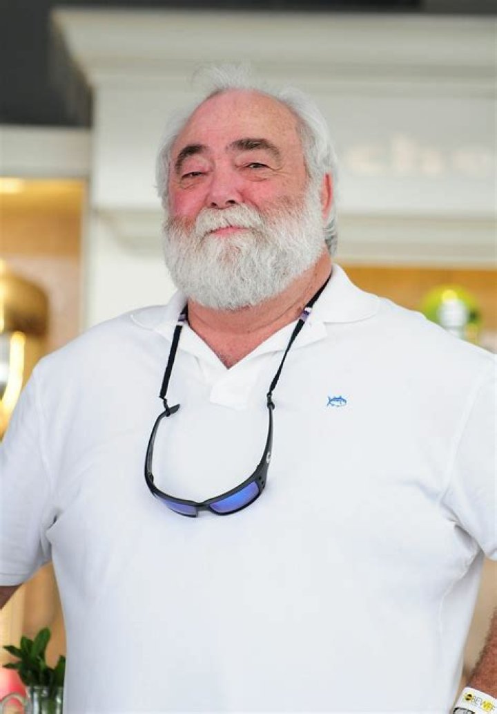 Michael Groover Height, Weight, Net Worth, Age, Birthday, Wikipedia, Who, Nationality, Biography