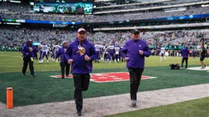 Mike Zimmer Biography, Age, Height, Wife, Net Worth, Family ·