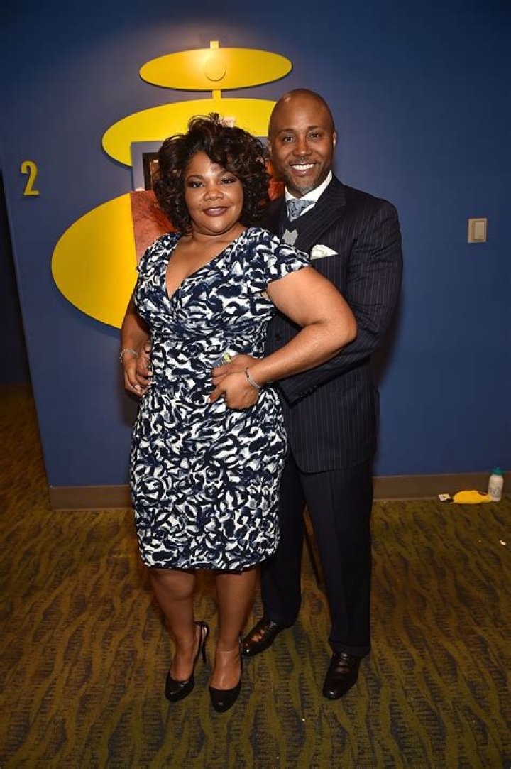 Mo'Nique, an actress and comedian is in a open relationship with her husband Sidney Hicks.