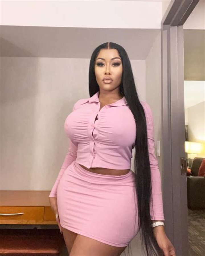 Moriah Mills Net Worth, Age, Height, Bio, Birthday, Wiki!