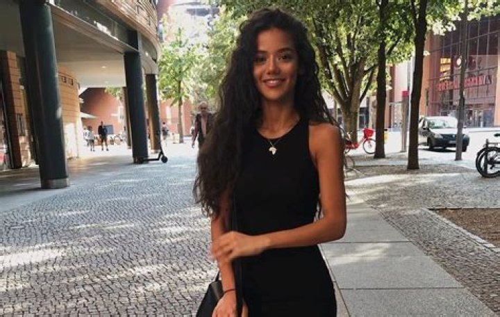 Nadia Dina Ariqat Biography, Age, Height, Husband, Net Worth, Family