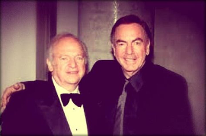 Neil Diamond siblings: Meet Harvey Diamond