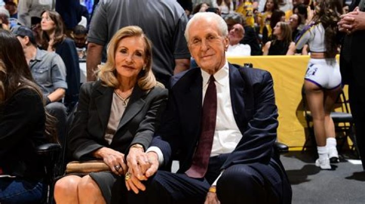Pat Riley's Wife Revealed In "Chronicle10"