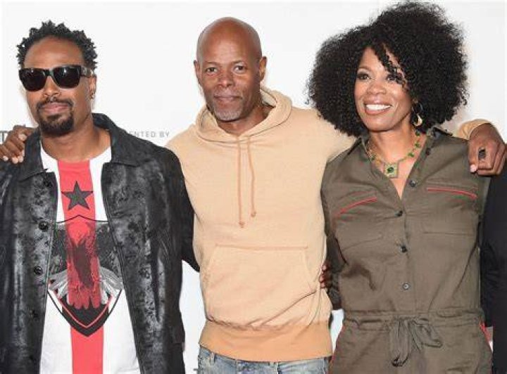 Shawn Wayans And His Siblings' Untold Story