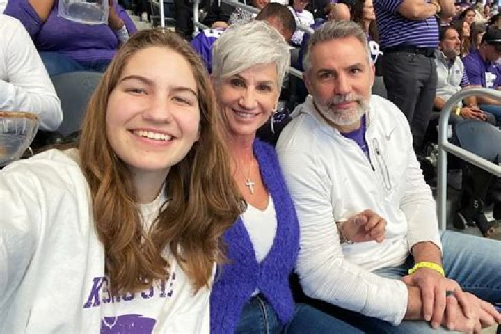 Sienna Rae Warner: Facts About Kurt Warner's Daughter