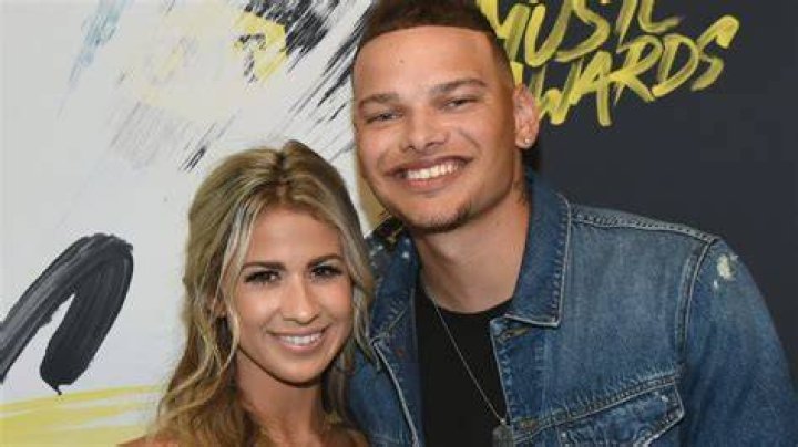 Singer Kane Brown Marries Fiancee Katelyn Jae |