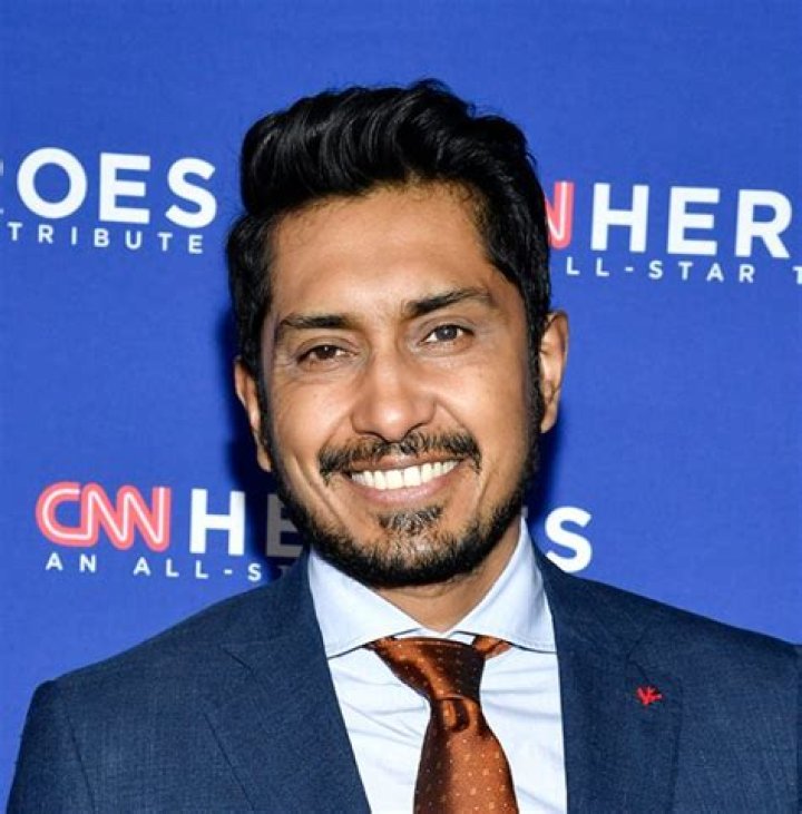Tenoch Huerta's Enduring Relationships: Uncovering Secrets To Success