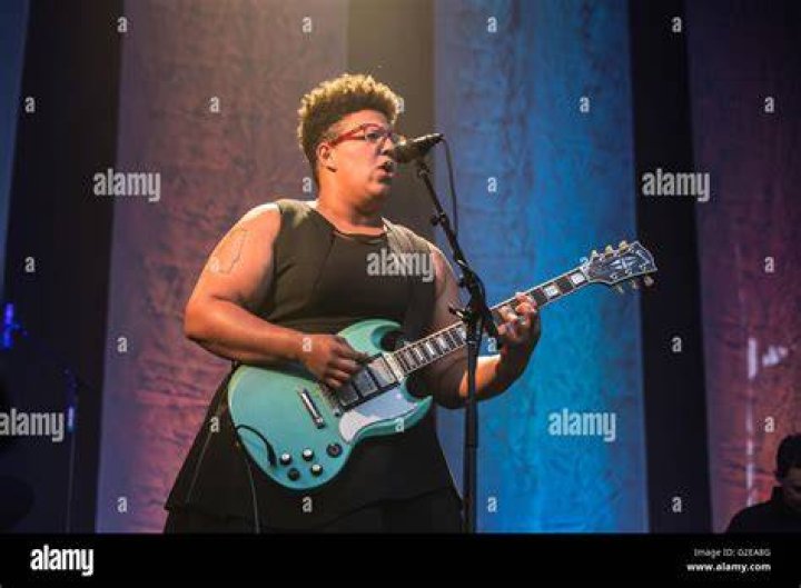 The highly talented vocalist and guitarist of Alabama Shakes, Brittany Howard! Know about her diffic
