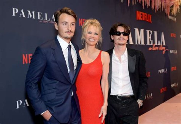 The True Story About How Pamela Anderson Met Tommy Lee