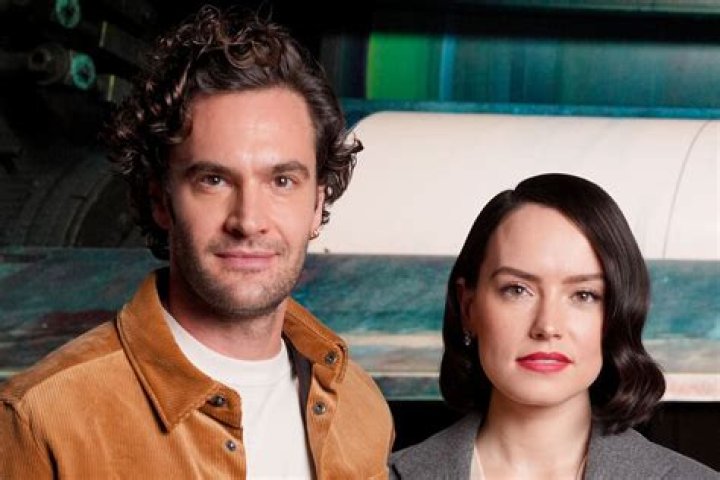 Tom Bateman's Twin And Beyond