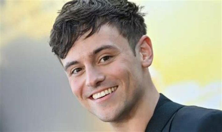 Tom Daley- Net Worth, Age, Ethnicity, Girlfriend, Height, Career