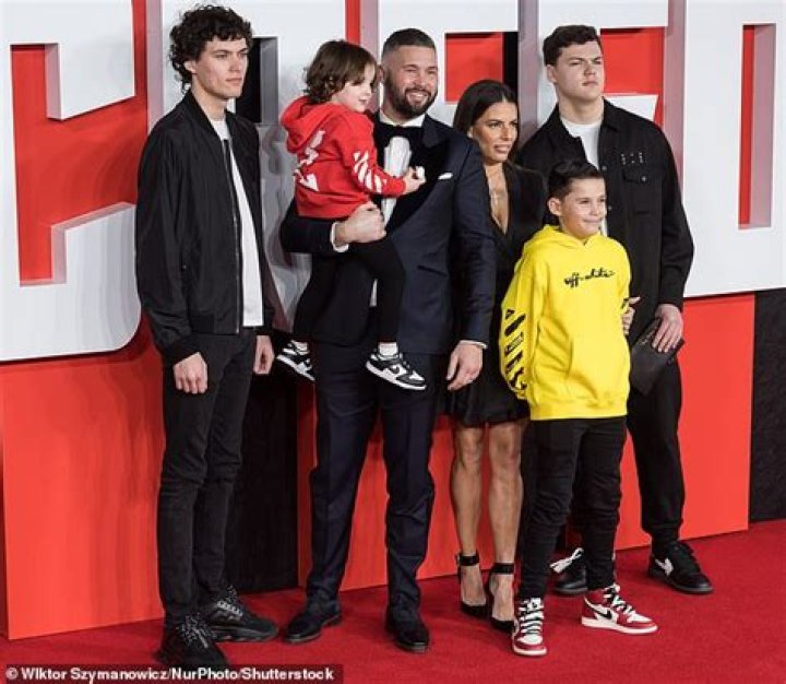 Tony Bellew's Parents And Their Impact On His Success