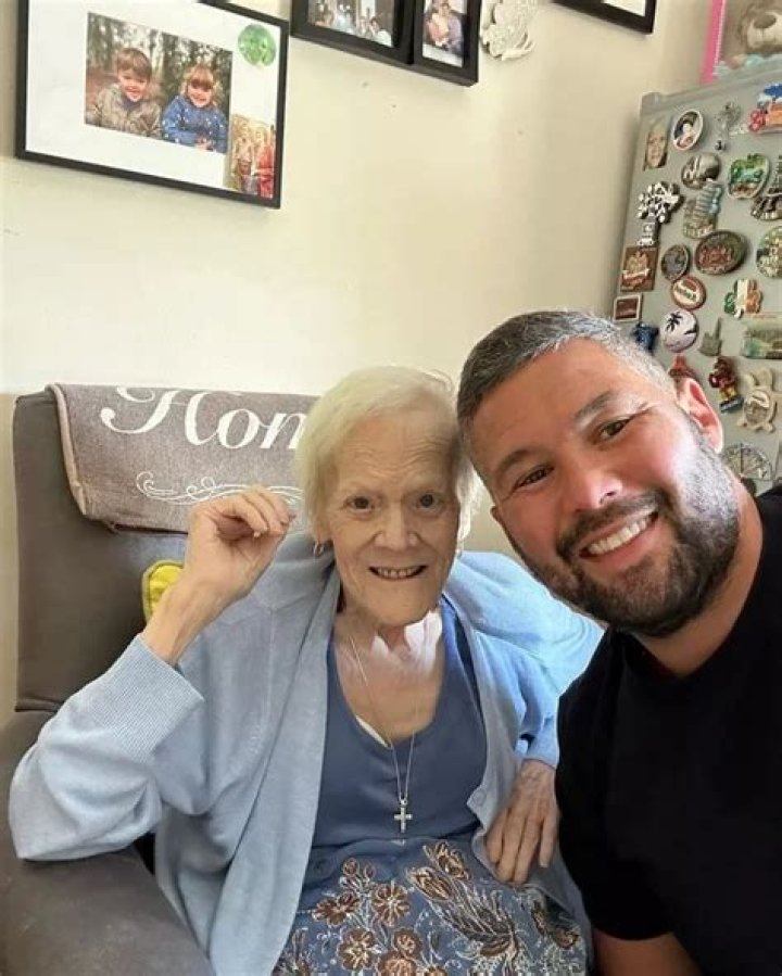 Tony Bellew's Parents And Their Role In His Triumph
