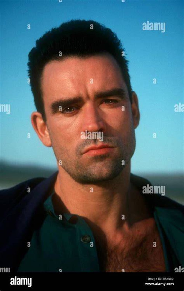 Trevor Goddard Biography, Age, Height, Wife, Net Worth, Family ·