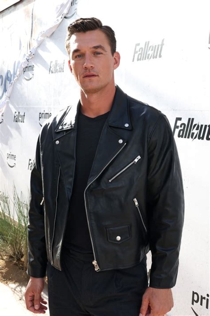 Uncover The Secrets Of Tyler Cameron's Net Worth