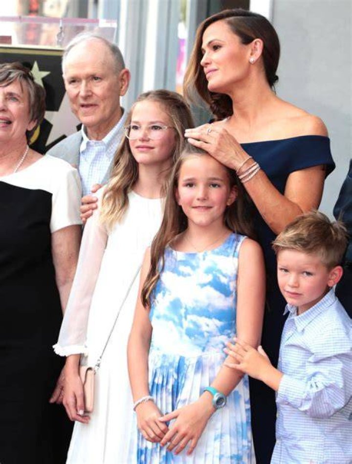 Uncovering The Sisterhood: Jennifer Garner's Family Ties