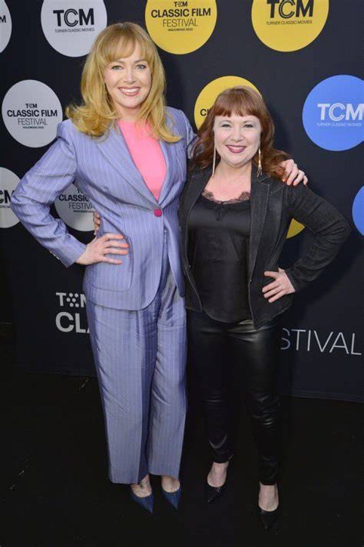 Unveiling Aileen Quinn's Net Worth, Wiki, Age, And Weight: A Journey Of Discovery