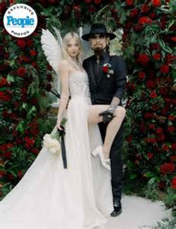Unveiling Dave Navarro's Marital Status: Exclusive Insights And Surprises