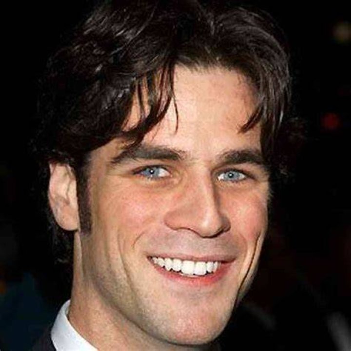 Unveiling Eddie Cahill's Net Worth: Exploring Wealth And Success