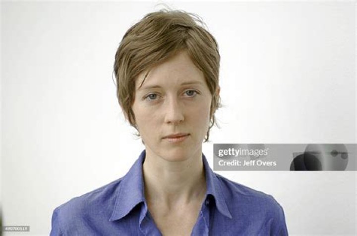 Unveiling Lucy Williamson: The BBC's Journalistic Star