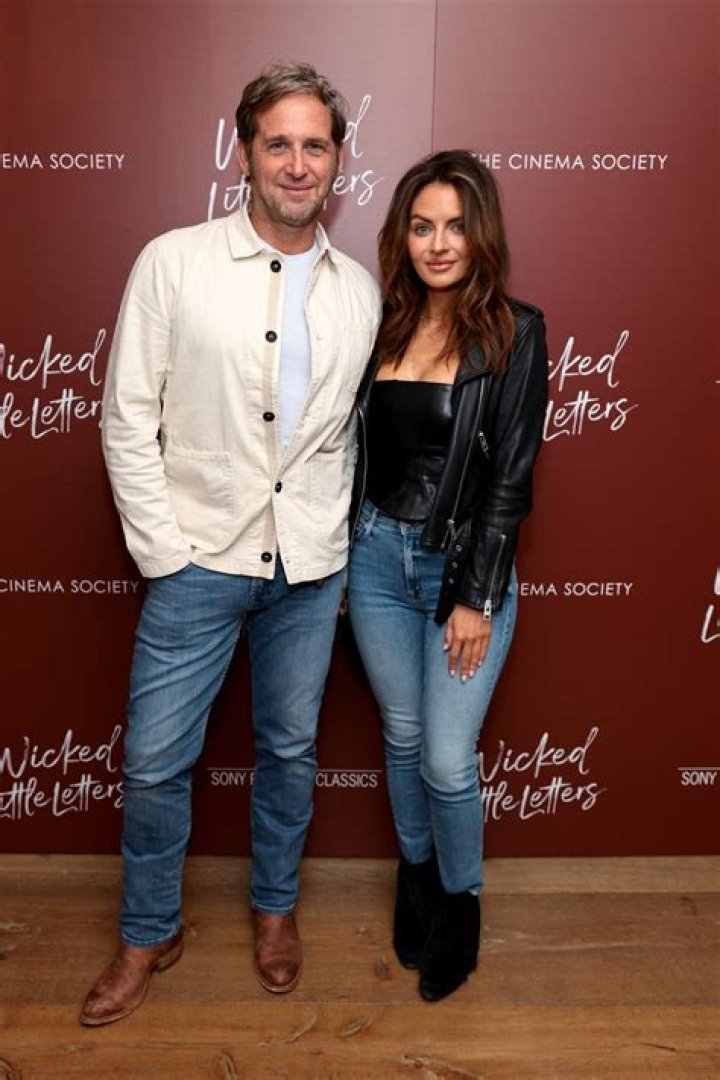 Unveiling Mark Ruffalo's Relationships: Discoveries And Insights Within