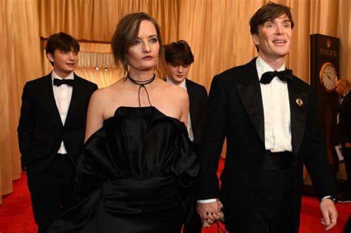 Unveiling The Enigma: Cillian Murphy's Lump Deciphered