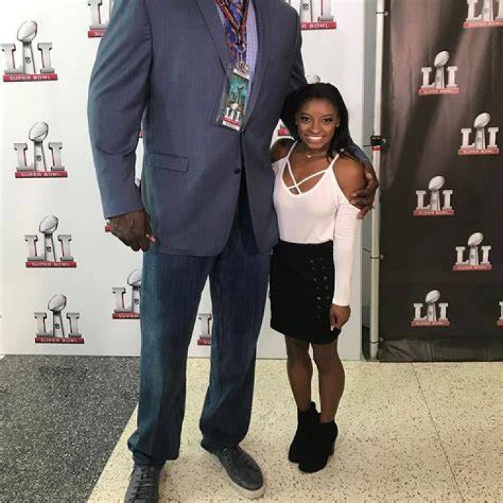 Unveiling The Enigma: Shaq's Wife's Size Revealed