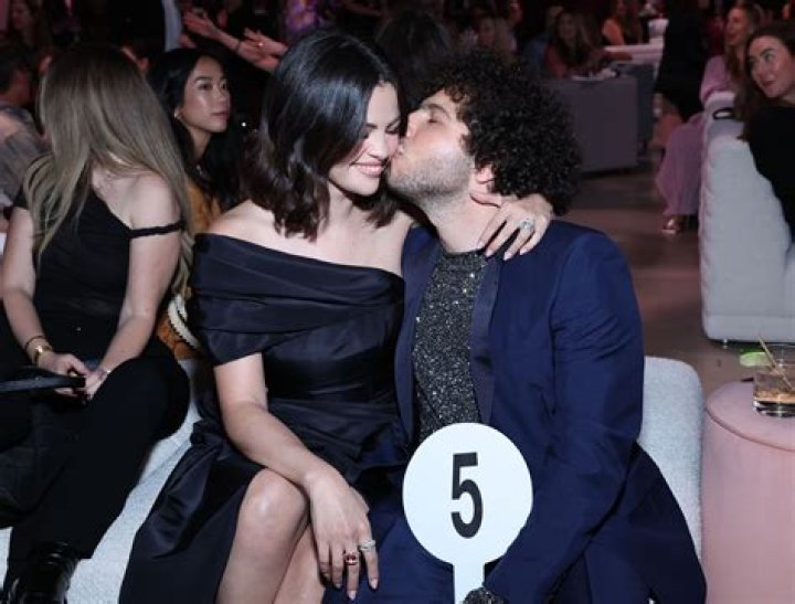 Unveiling The Enigma Surrounding Selena Gomez's Pregnancy