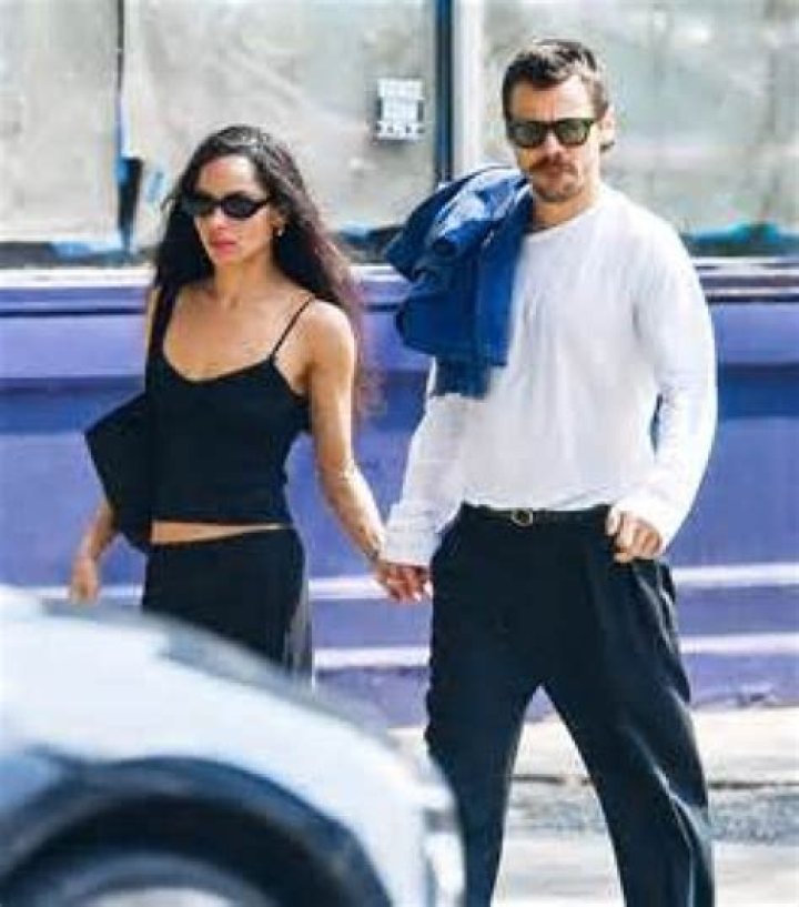 Unveiling The Enigmatic Love Story Of Zoe Kravitz And Penn Badgley
